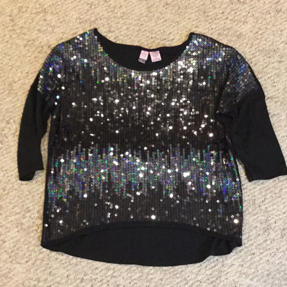 Fun black top with silver glitter